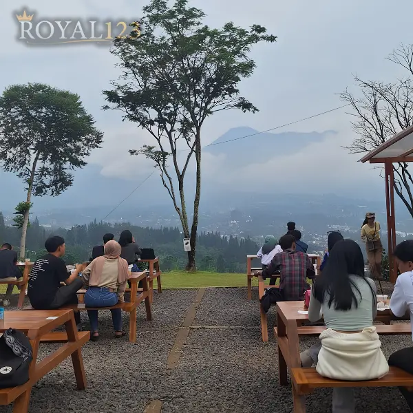 Royal123 hosting bisnis profesional dan server cloud premium